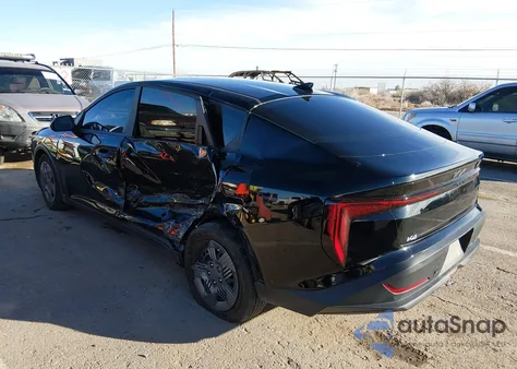 2025 Kia K4 Lx z USA, uszkodzony, nr VIN 3KPFT4DE6SE079196